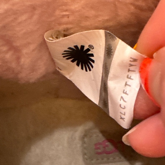 Authentic UGG Classic Clear Mini II Gradient Waterproof Women Winter/Rain Boots - Picture 10 of 15